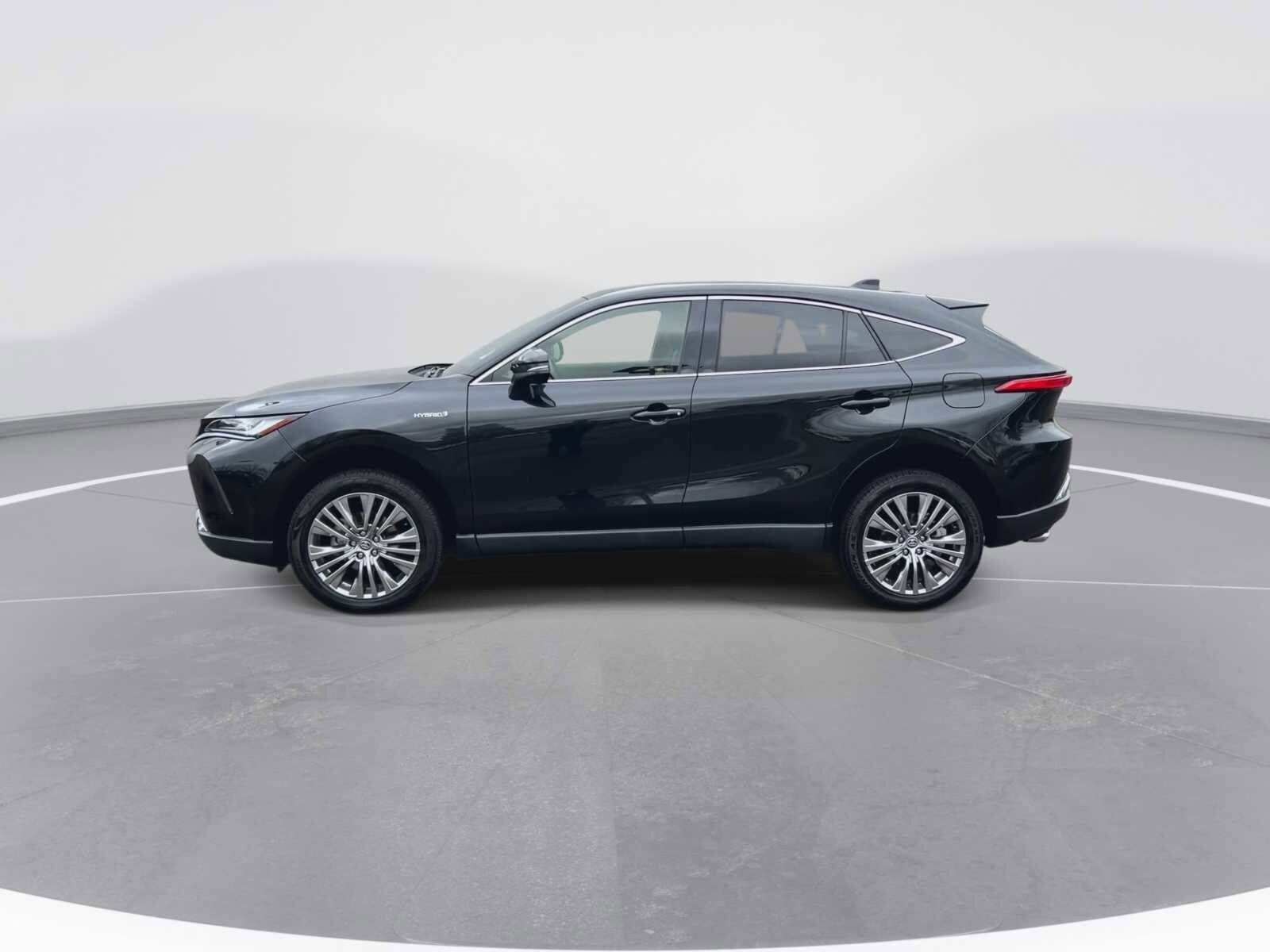 Thumbnail: 2021 Toyota Venza - 5