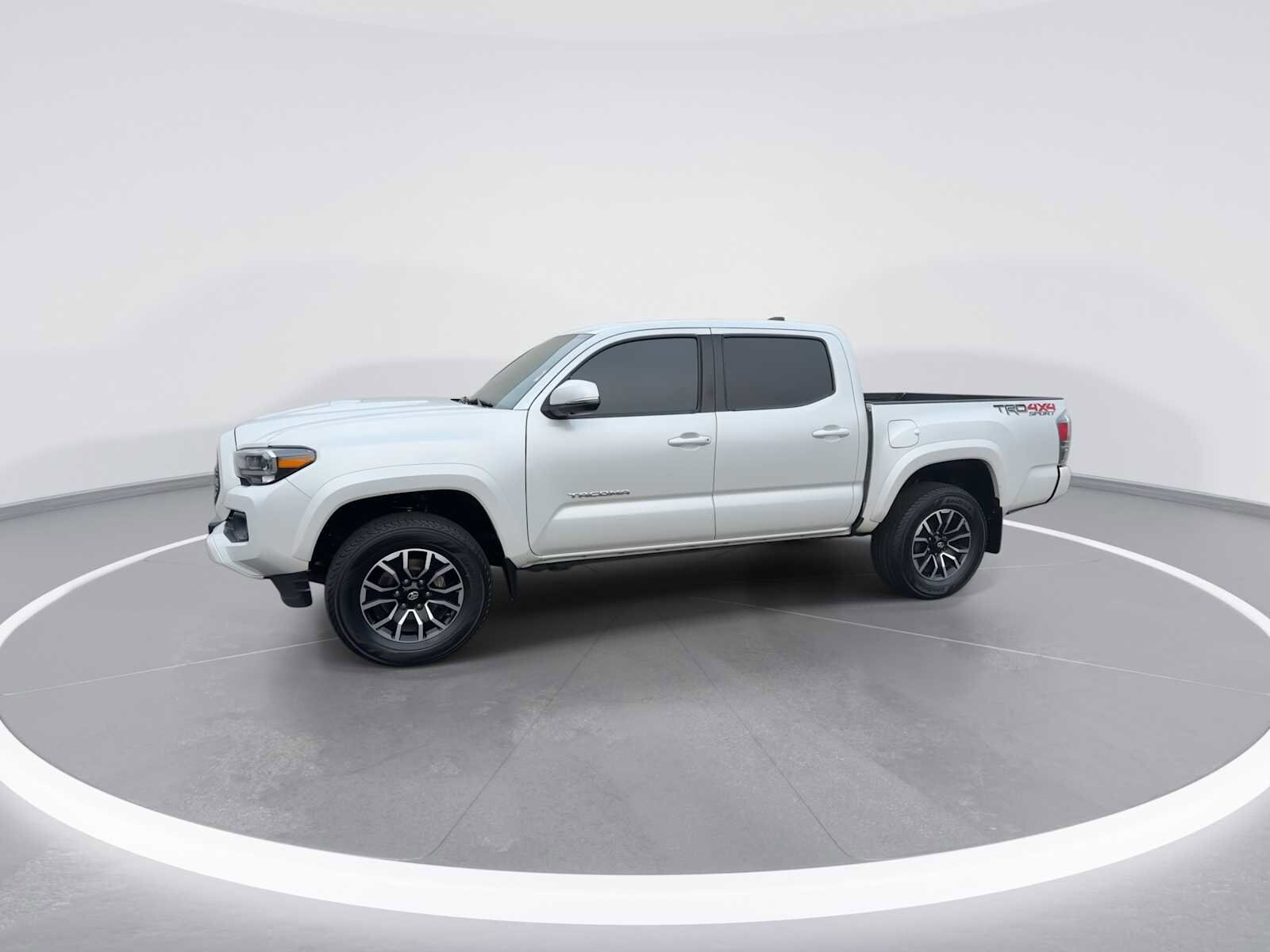 2021 Toyota Tacoma TRD Sport V6 photo 4