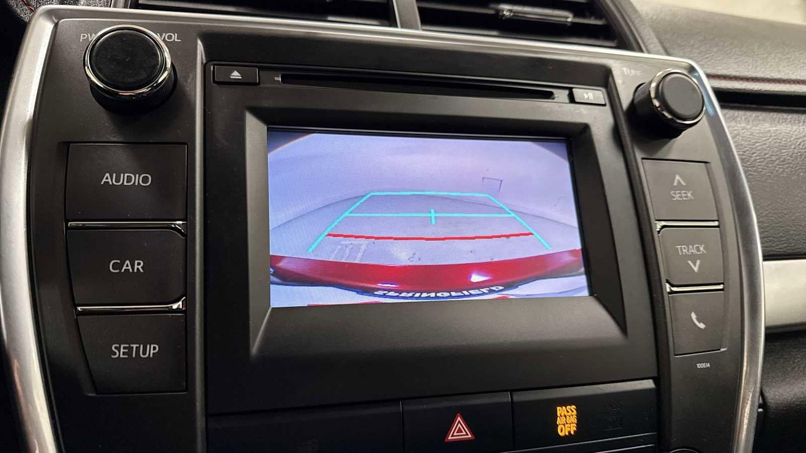 Thumbnail: 2017 Toyota Camry - 19