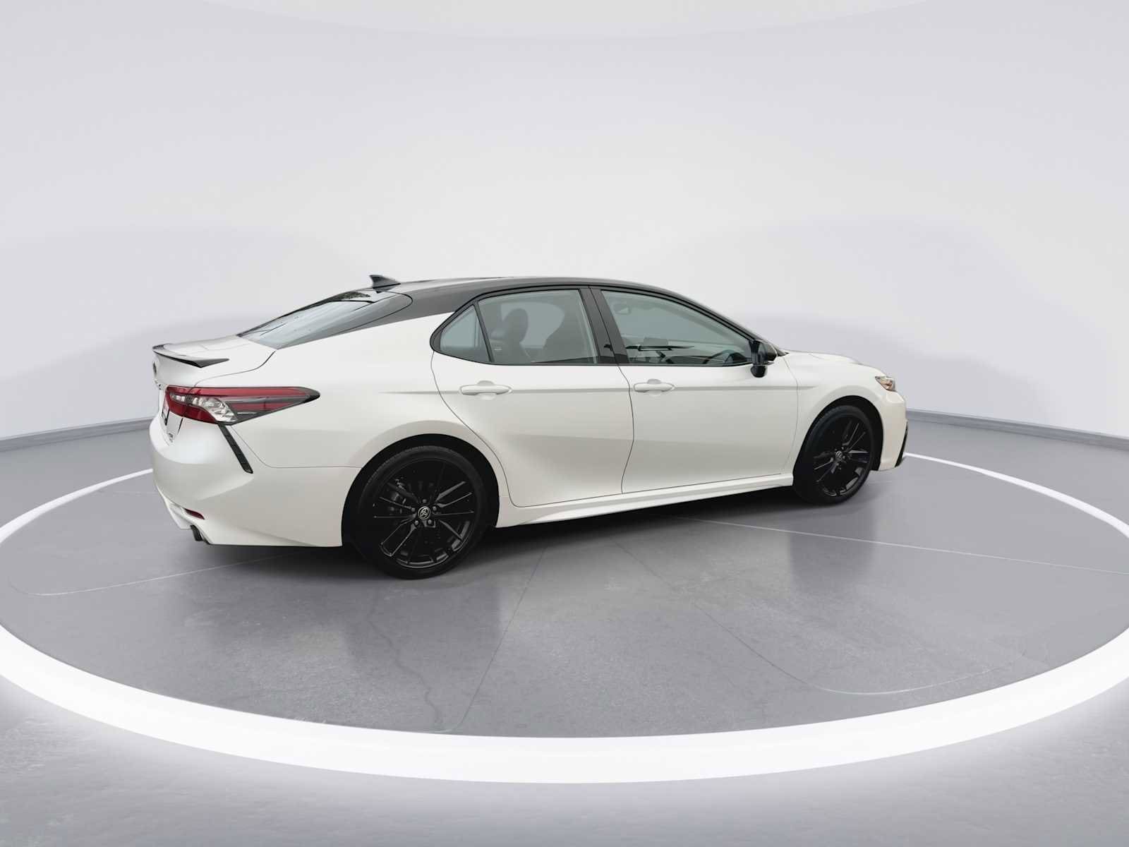 Thumbnail: 2023 Toyota Camry - 8