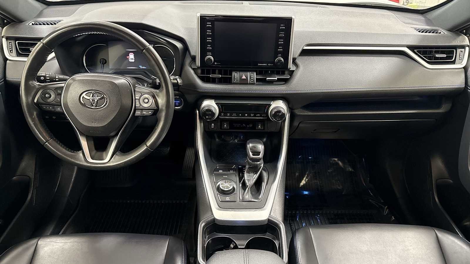 Thumbnail: 2021 Toyota RAV4 - 26