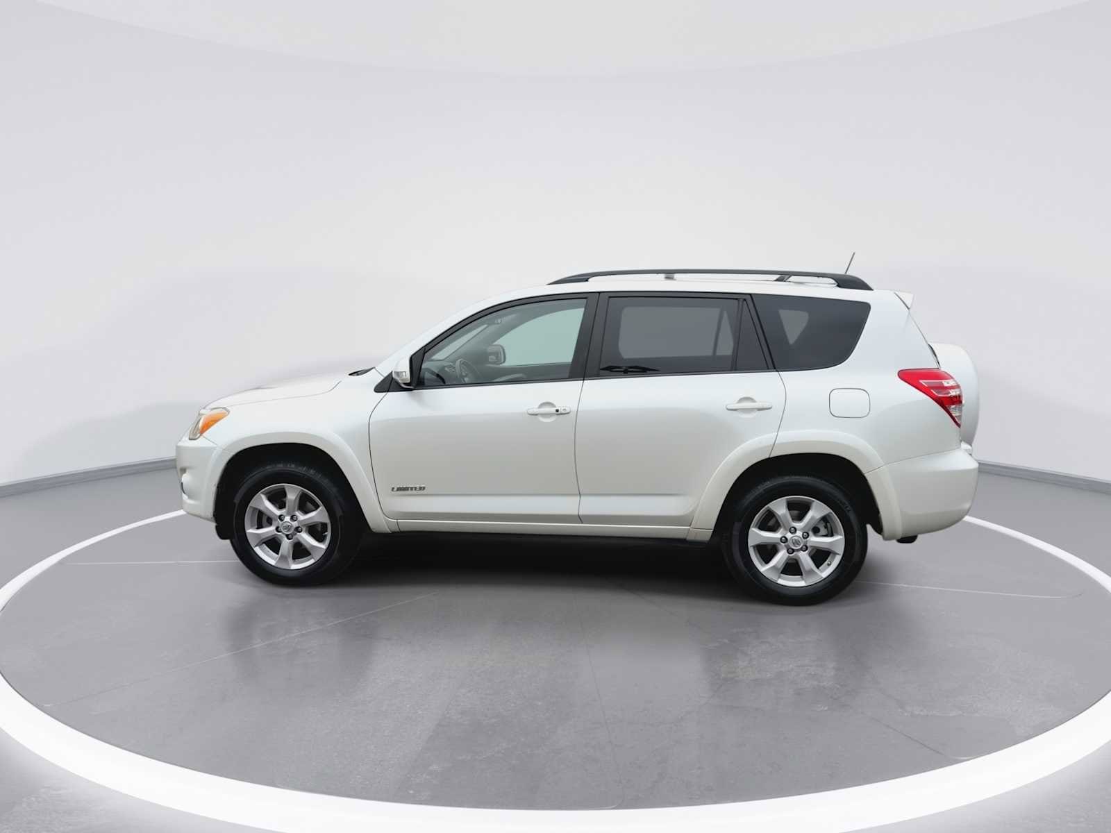 Thumbnail: 2009 Toyota RAV4 - 5