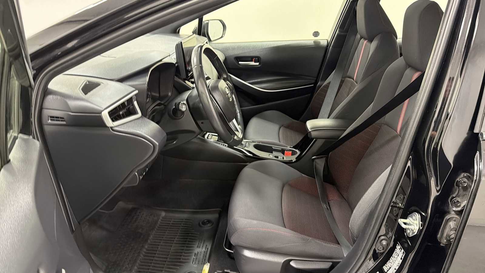 Thumbnail: 2024 Toyota Corolla - 13