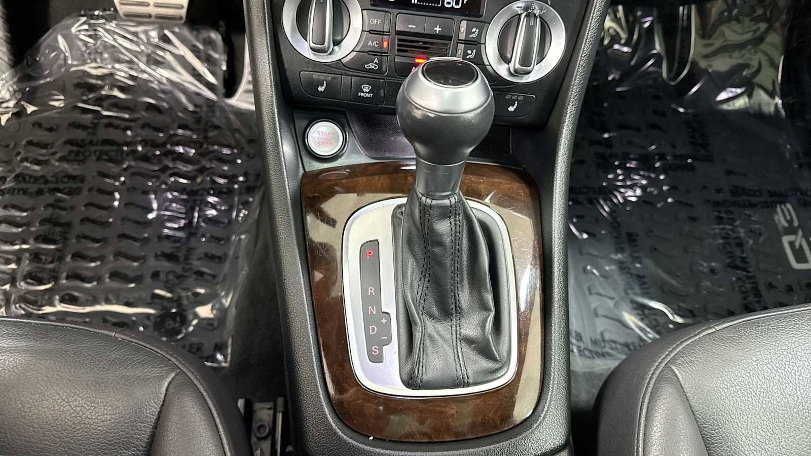 Thumbnail: 2015 Audi Q3 - 22