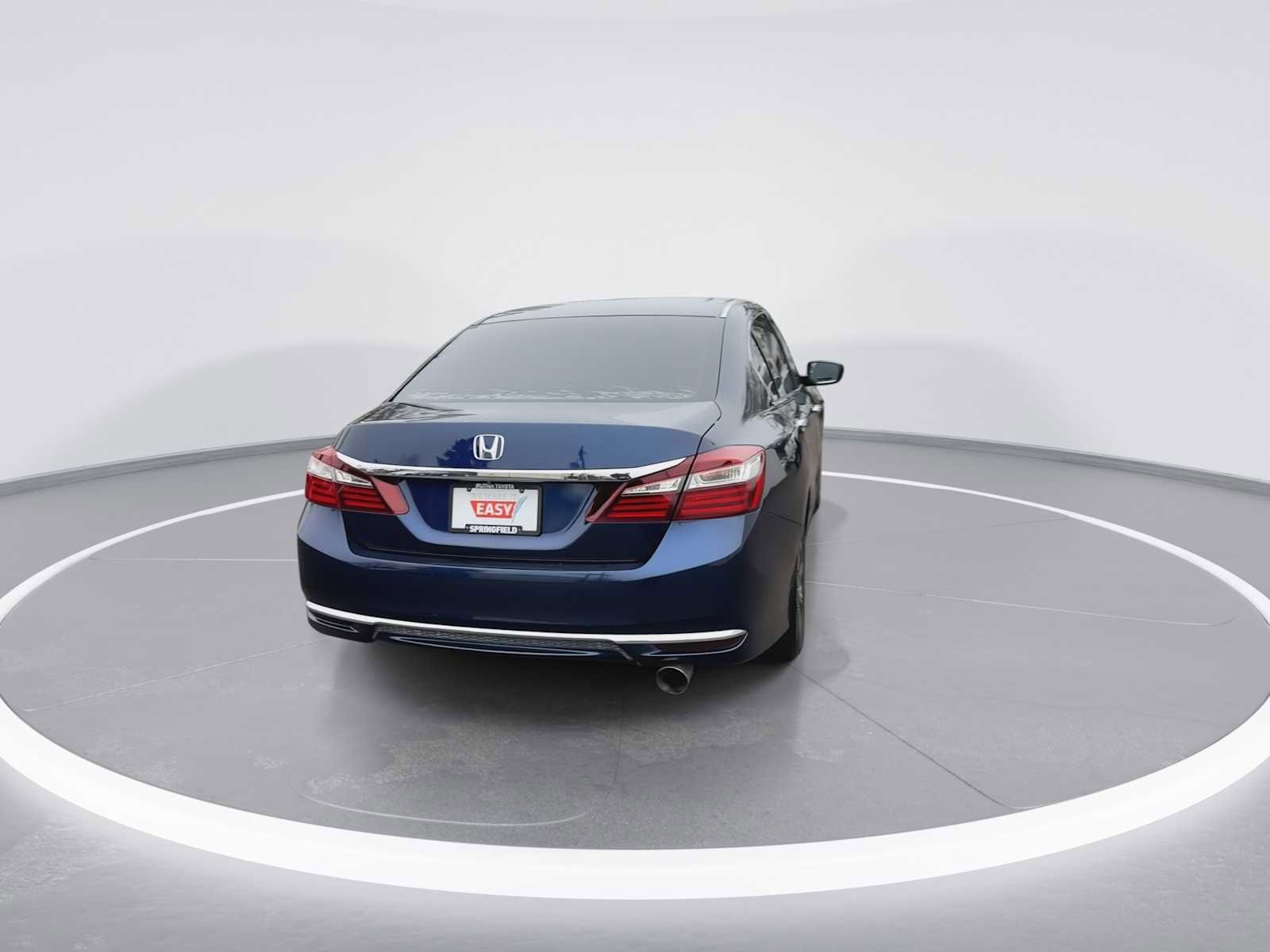 Thumbnail: 2017 Honda Accord - 7