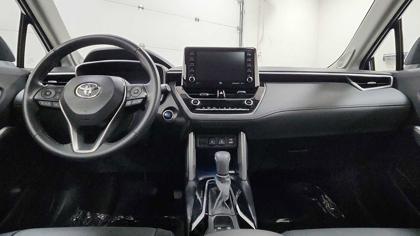 Thumbnail: 2022 Toyota Corolla Cross - 27