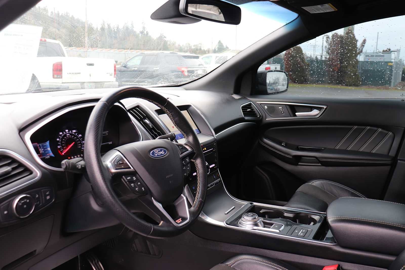 Thumbnail: 2019 Ford Edge - 10