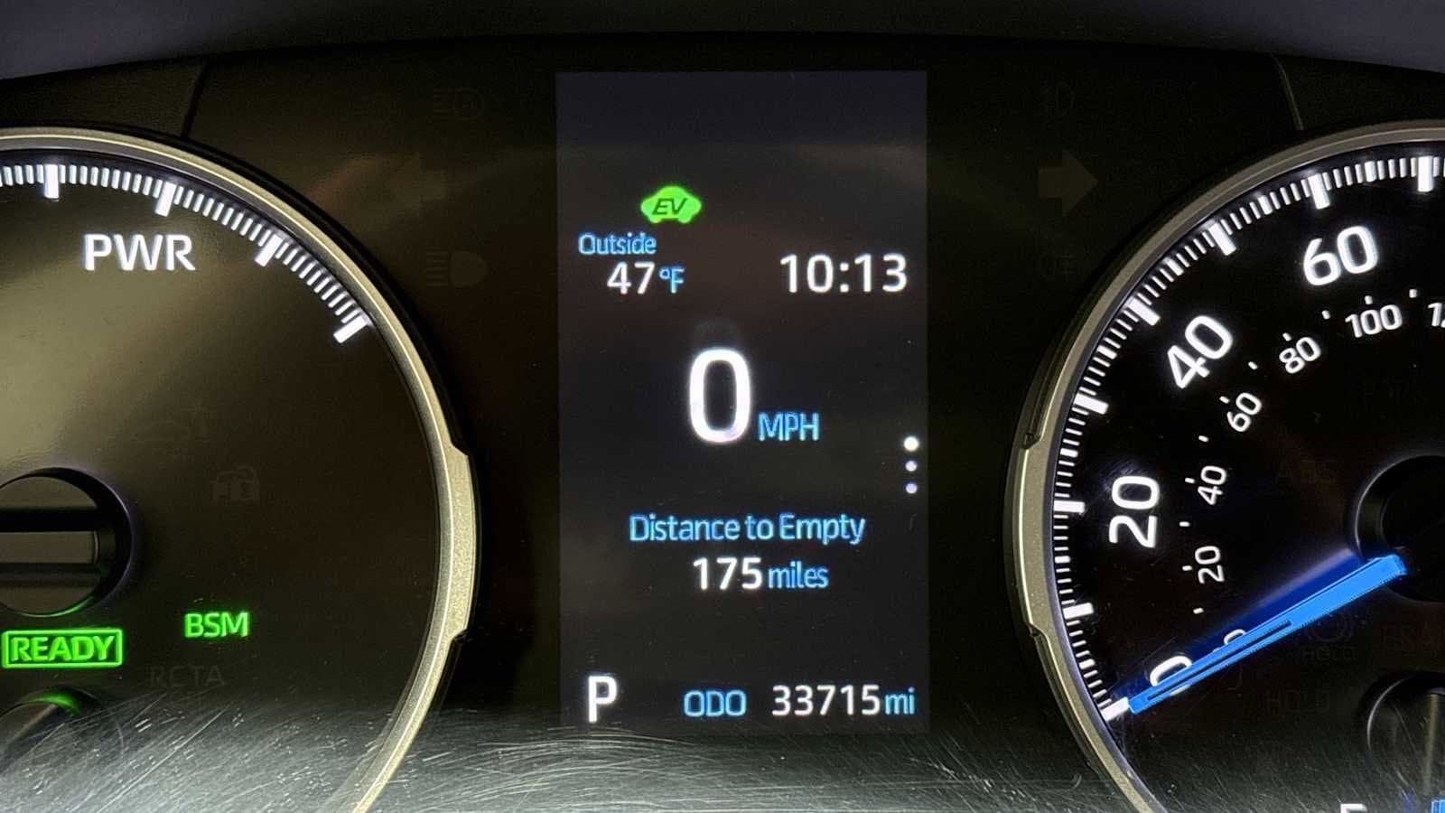 Thumbnail: 2021 Toyota RAV4 - 17