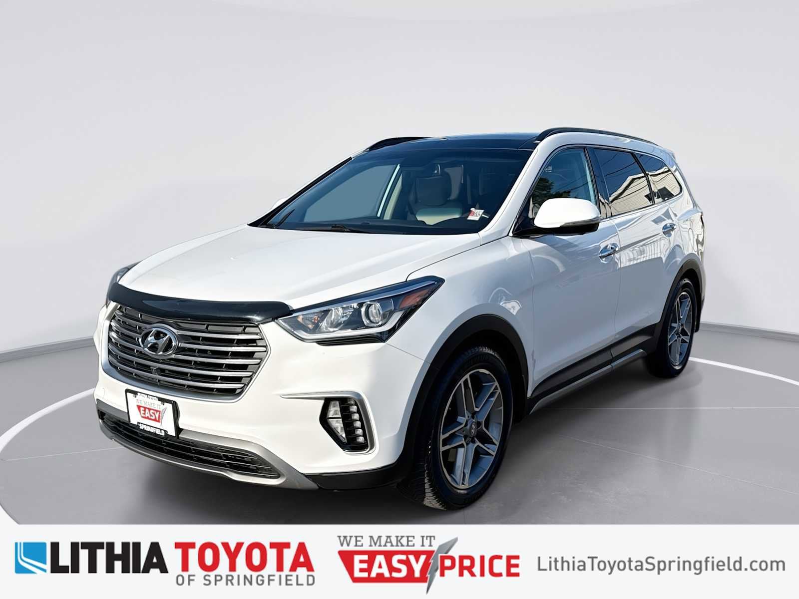 Thumbnail: 2017 Hyundai Santa Fe - 1