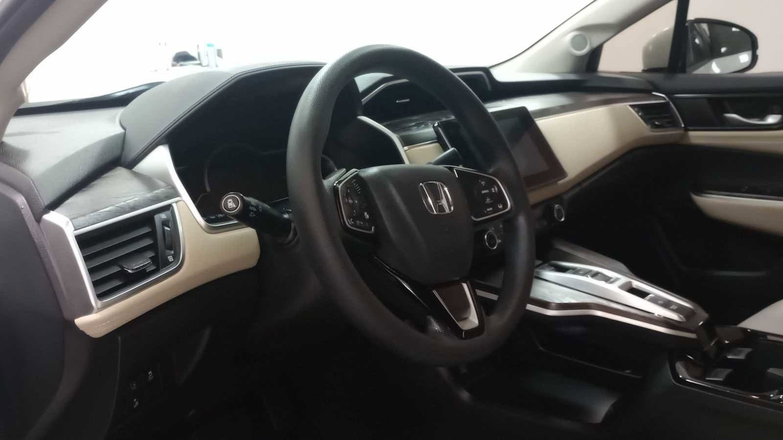 Thumbnail: 2019 Honda Clarity - 12
