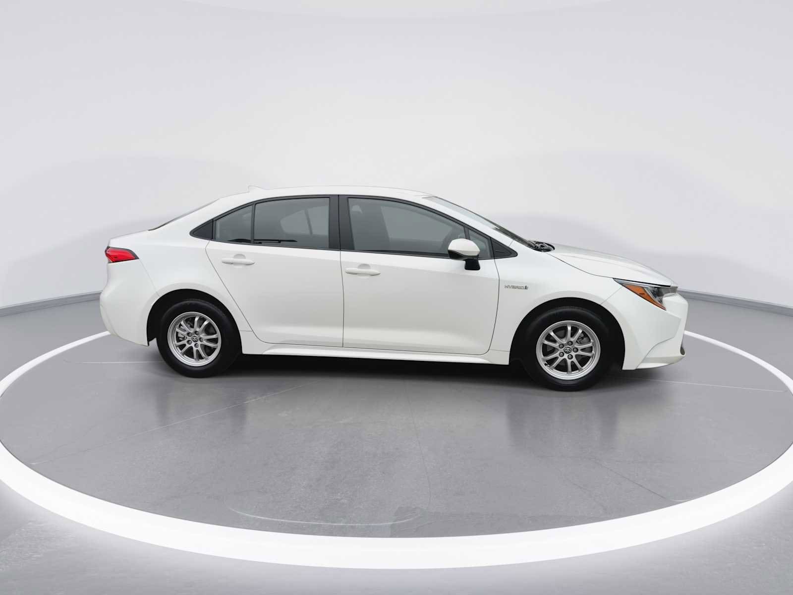 Thumbnail: 2021 Toyota Corolla - 9