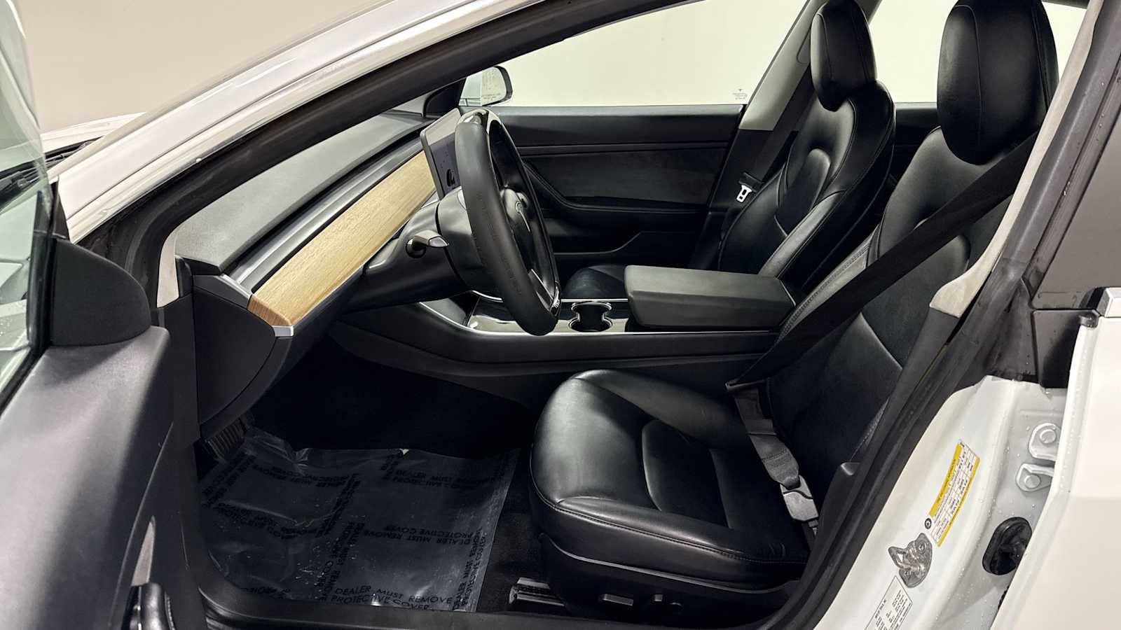 Thumbnail: 2020 Tesla Model 3 - 13