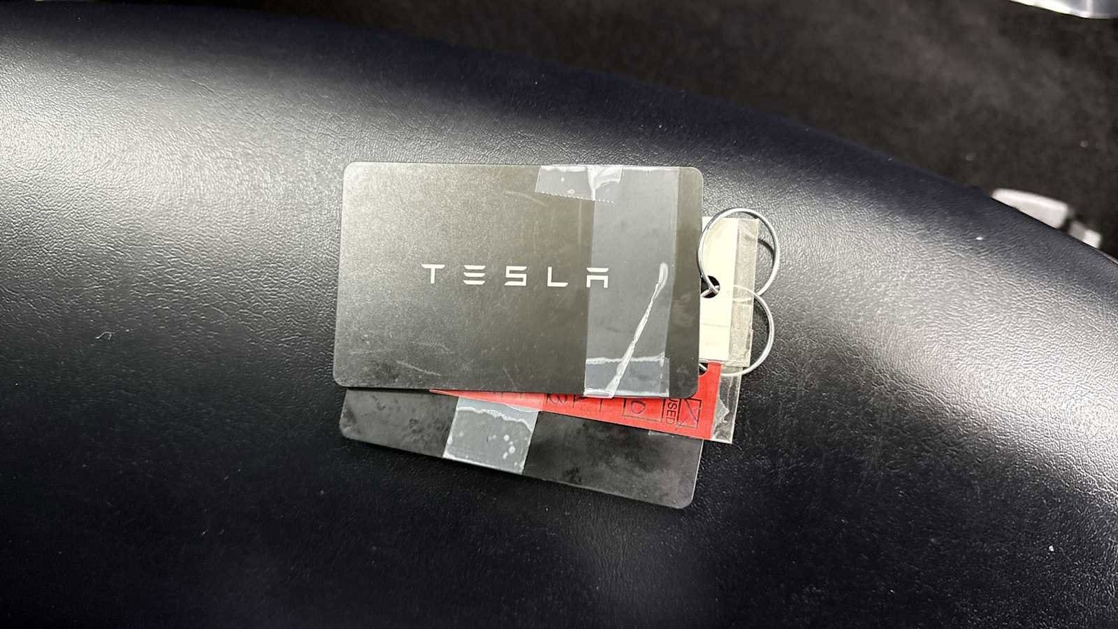 Thumbnail: 2020 Tesla Model 3 - 32