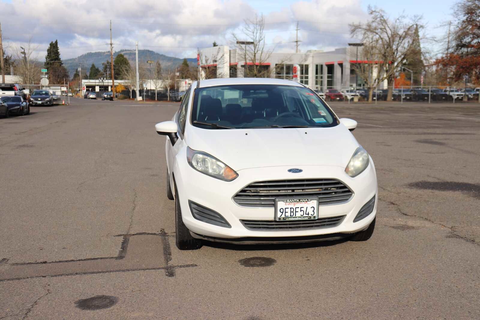 2017 Ford Fiesta SE photo 3