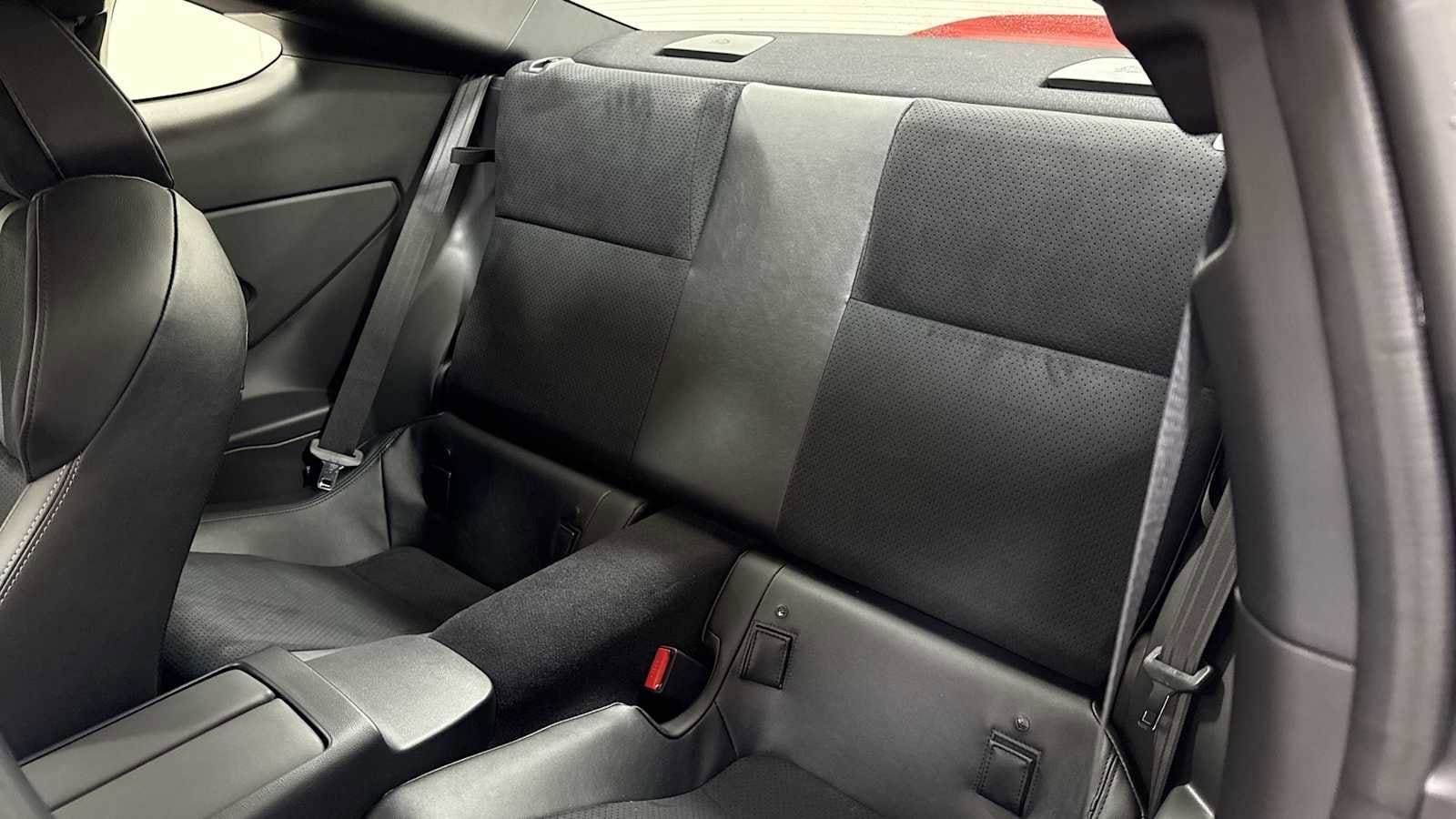 Thumbnail: 2025 Toyota GR86 - 23