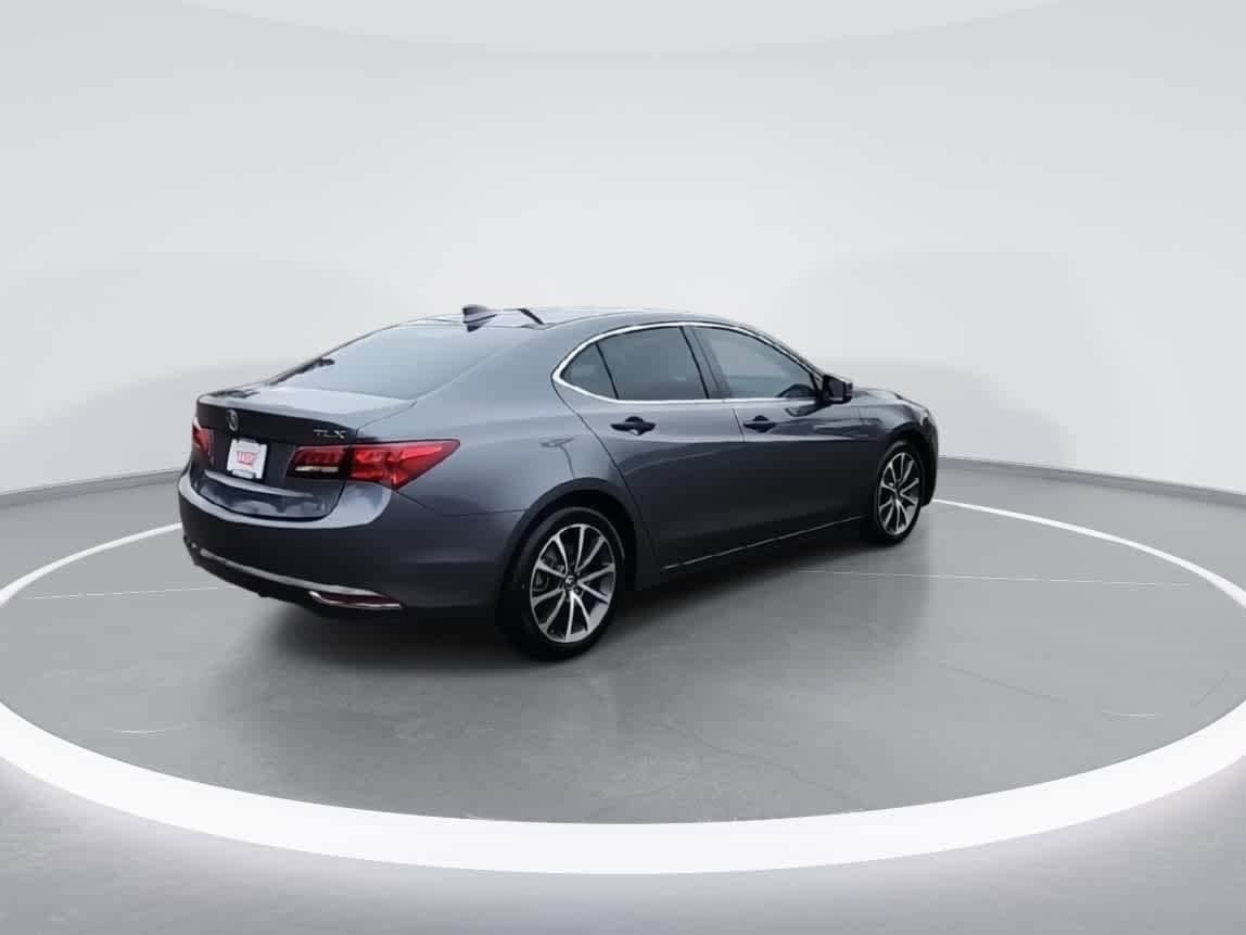 Thumbnail: 2017 Acura TLX - 8