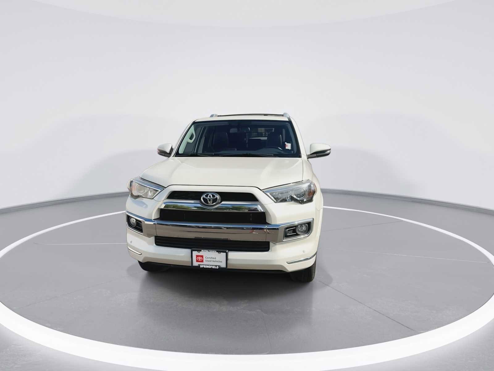 Thumbnail: 2018 Toyota 4Runner - 3