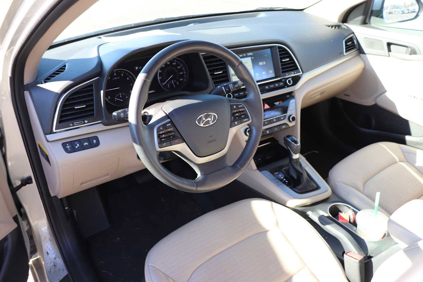 Thumbnail: 2018 Hyundai Elantra - 10