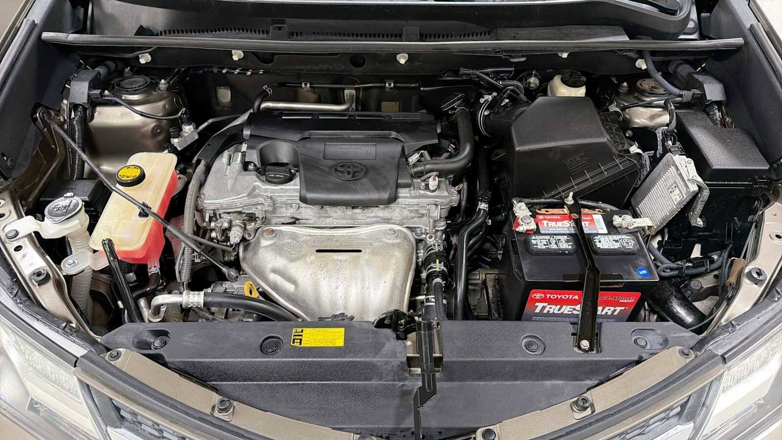Thumbnail: 2014 Toyota RAV4 - 30