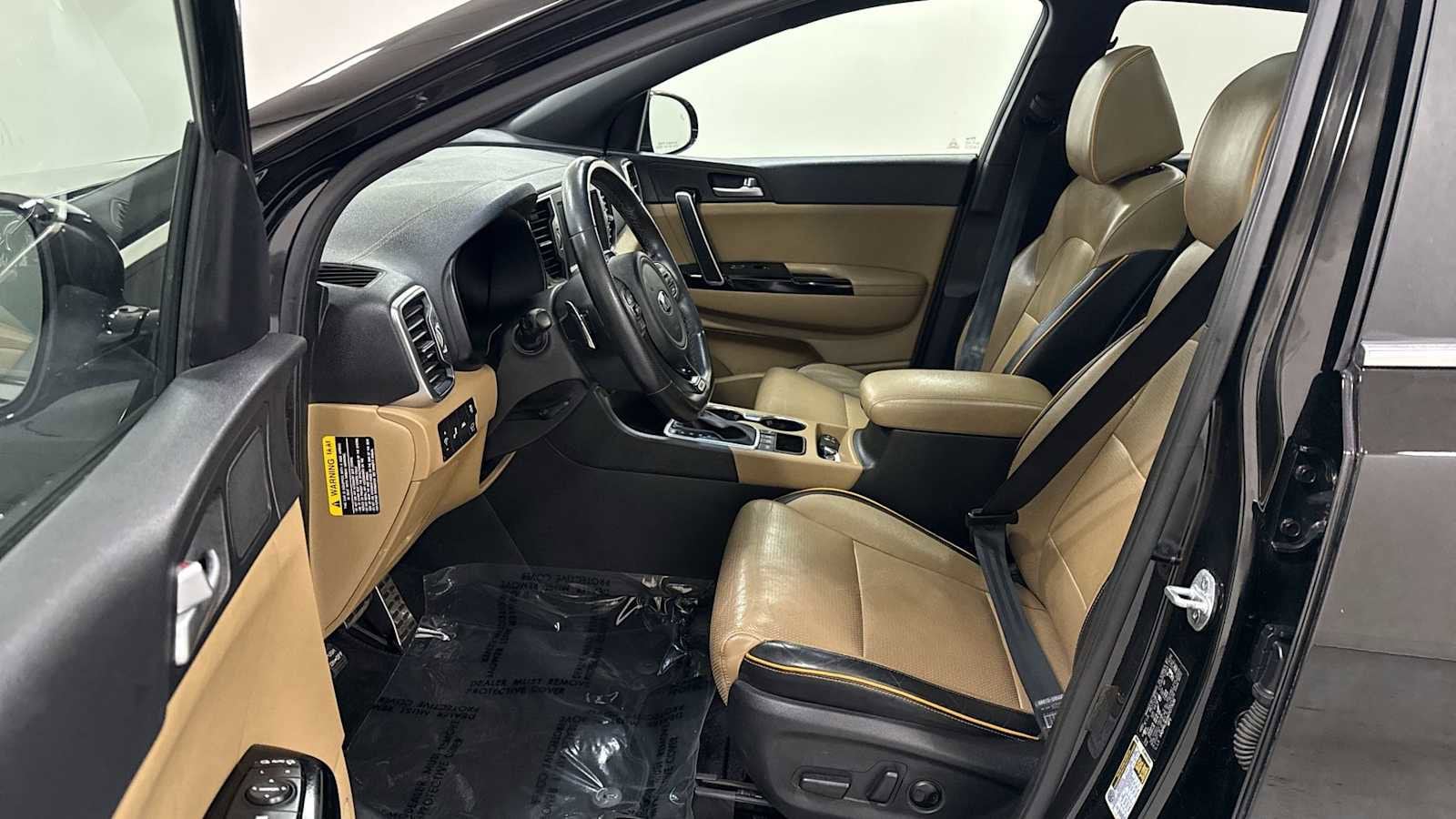 Thumbnail: 2017 Kia Sportage - 13