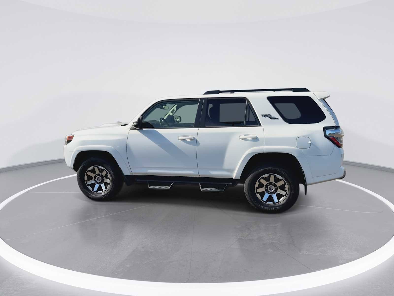 Thumbnail: 2022 Toyota 4Runner - 5