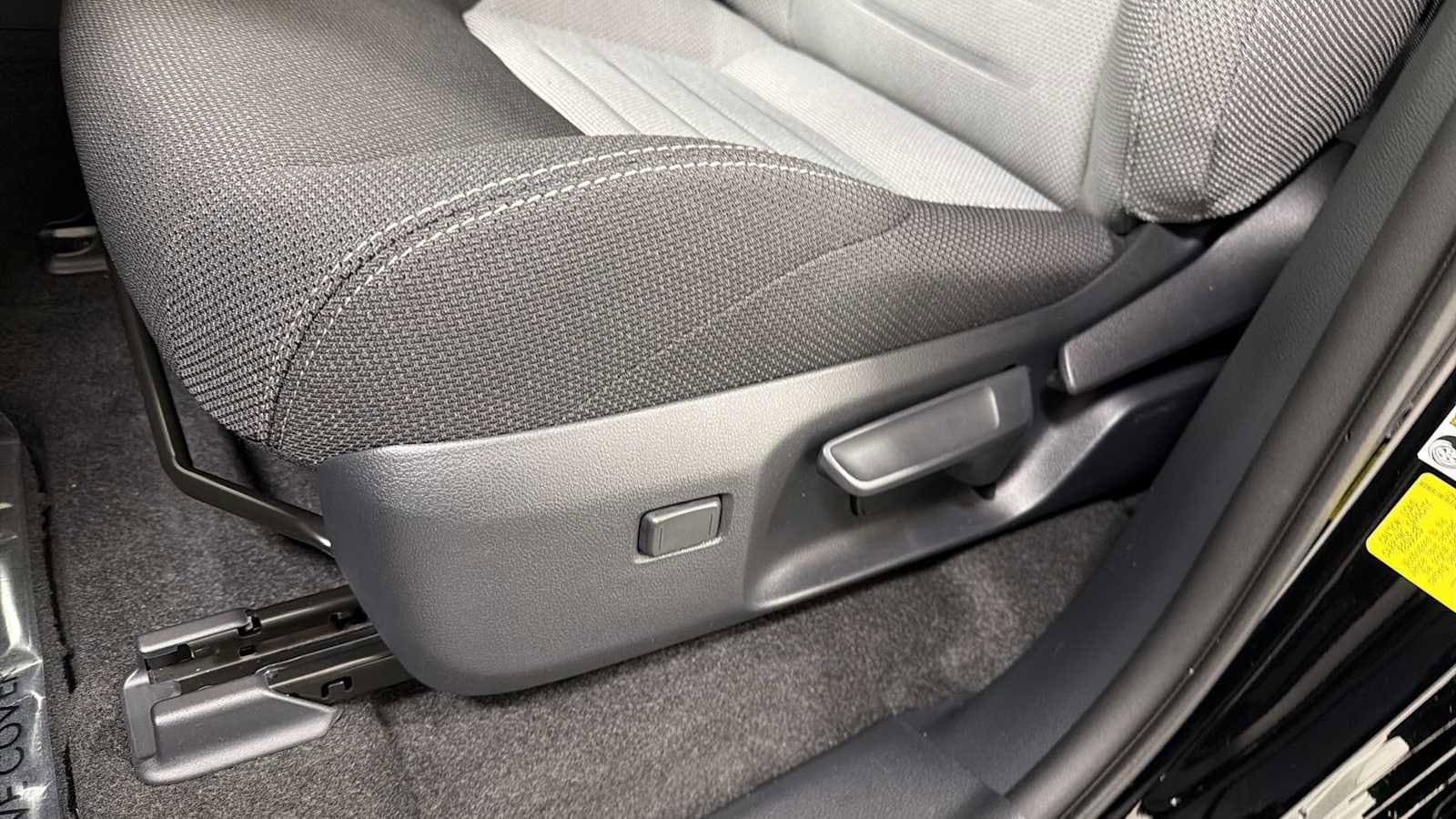 Thumbnail: 2026 Toyota 4Runner - 14