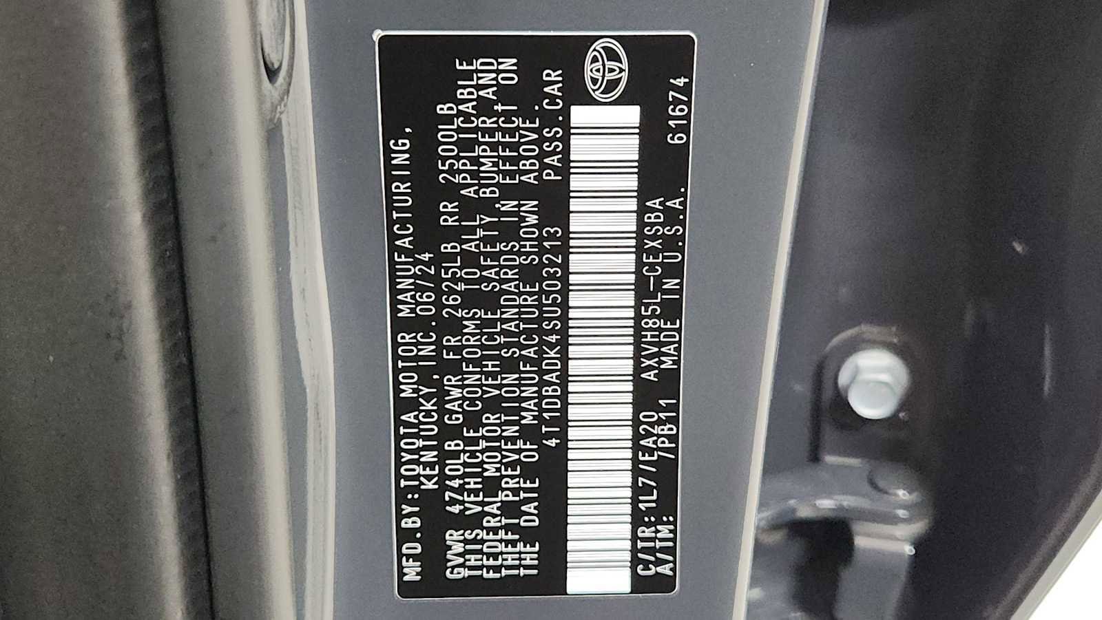 Thumbnail: 2025 Toyota Camry - 11