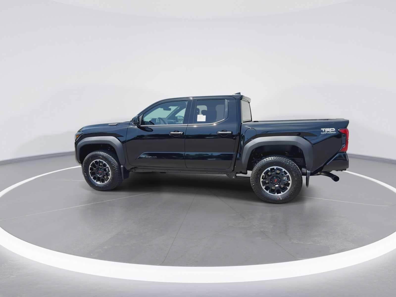 2026 Toyota Tacoma TRD Off Road - Photo 5