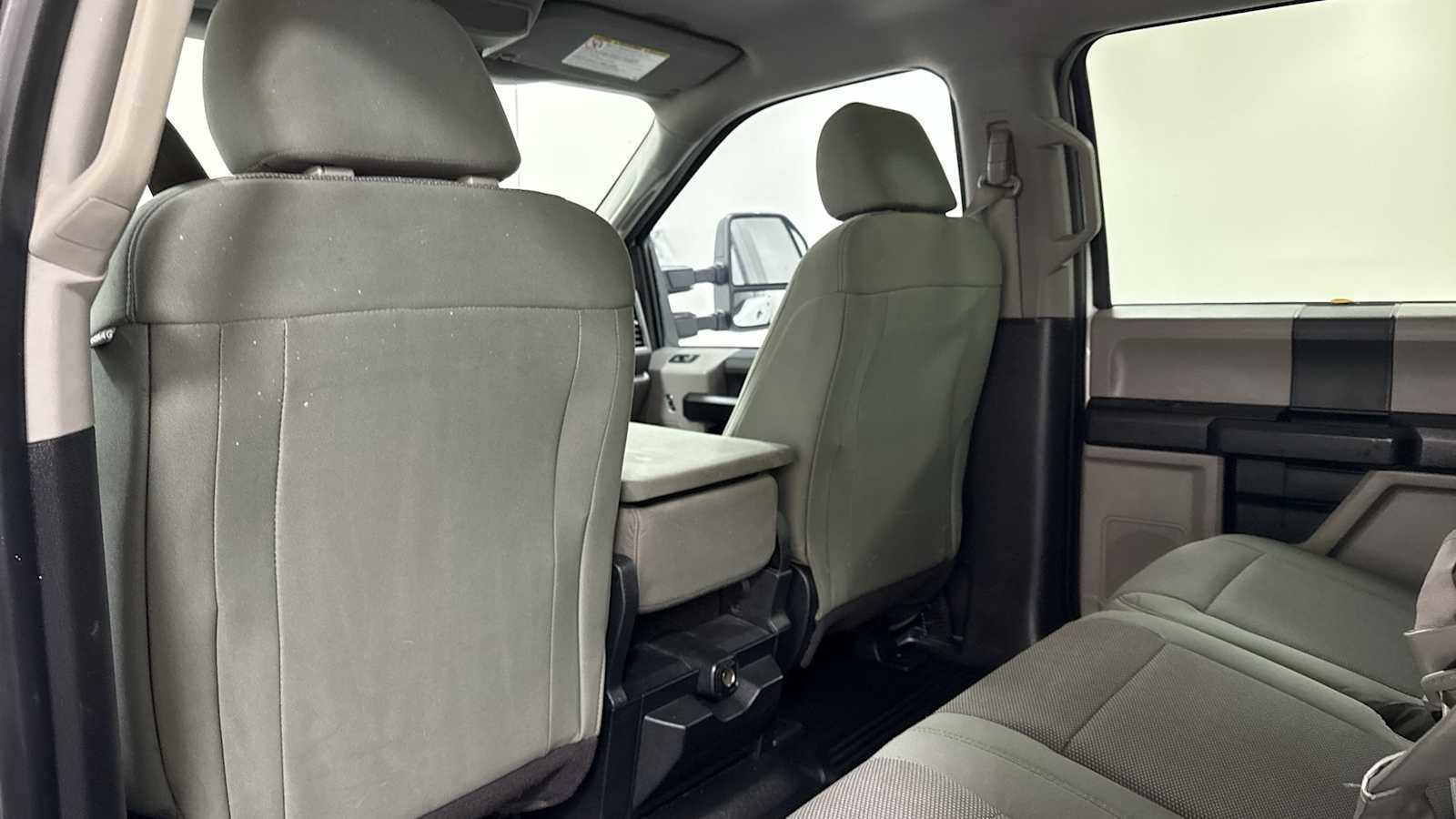 Thumbnail: 2017 Ford F-250 - 24