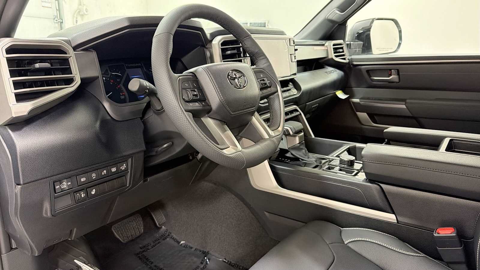 Thumbnail: 2026 Toyota Tundra - 12