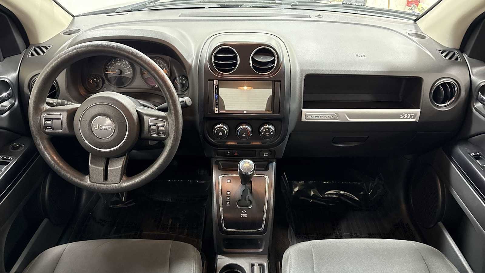 Thumbnail: 2016 Jeep Compass - 24