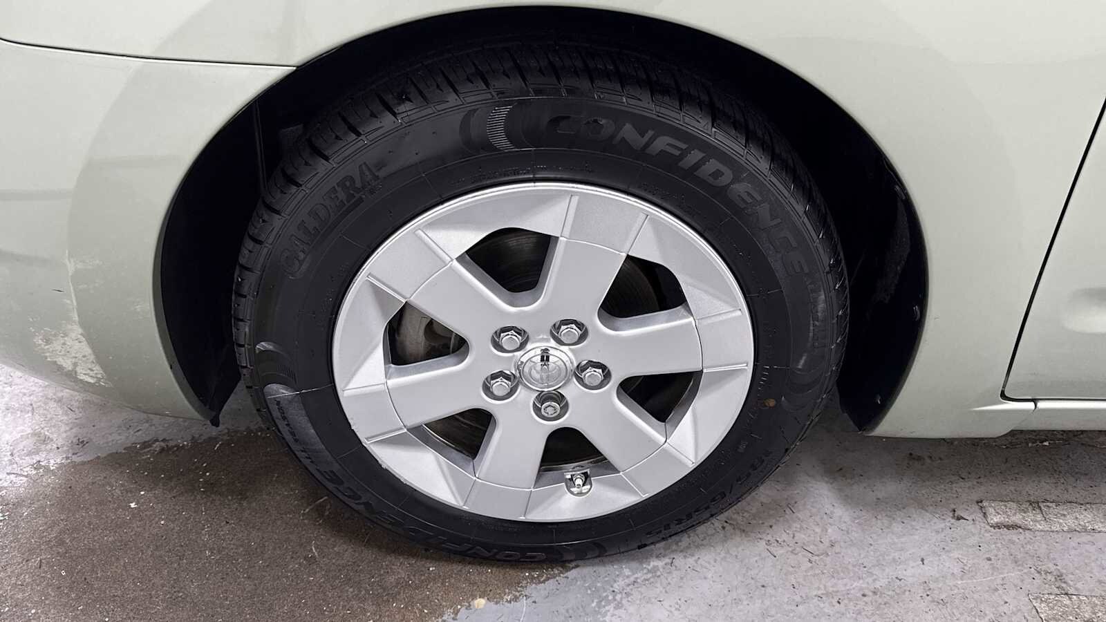 Thumbnail: 2008 Toyota Prius - 10