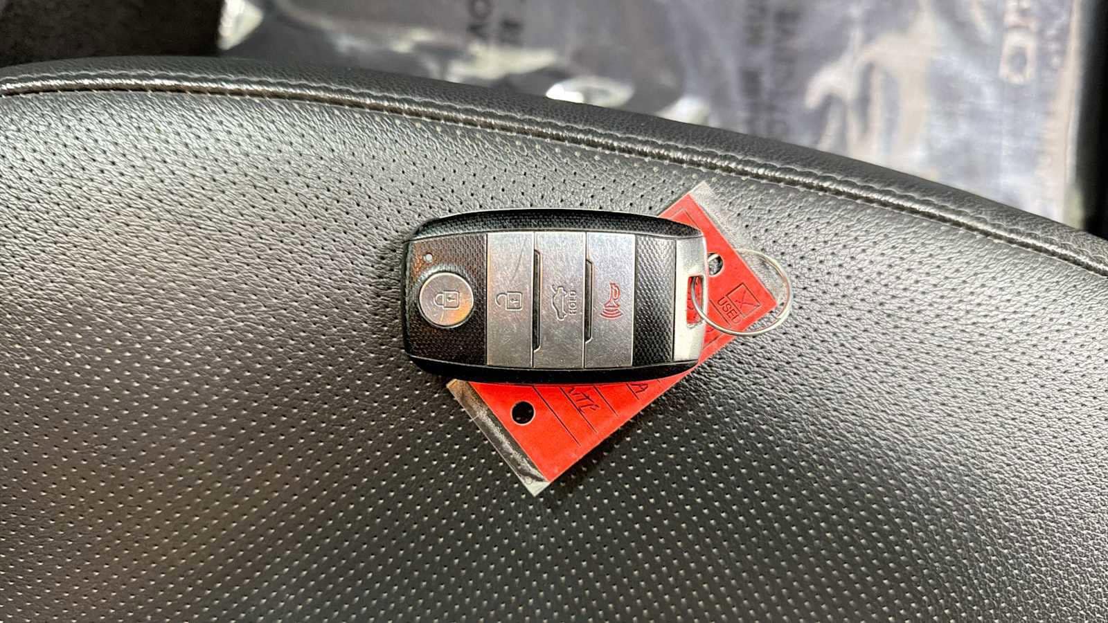 Thumbnail: 2014 Kia Optima - 28