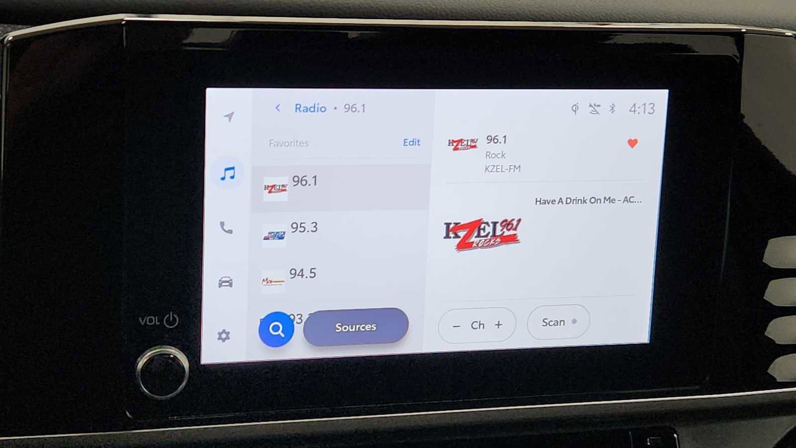 Thumbnail: 2025 Toyota Camry - 18