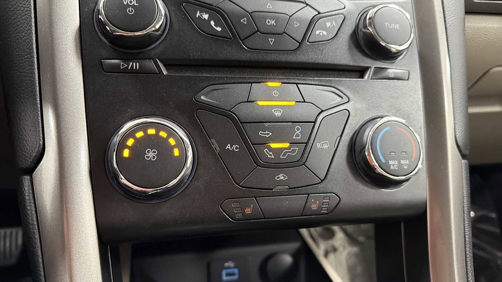 Thumbnail: 2017 Ford Fusion - 20