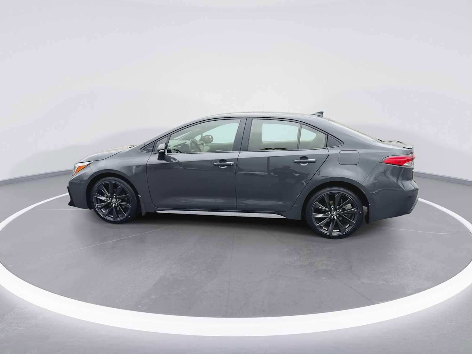 Thumbnail: 2024 Toyota Corolla - 5