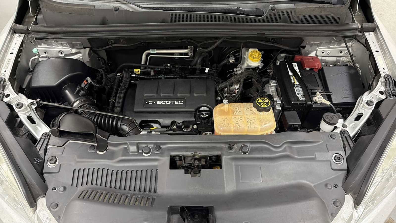 Thumbnail: 2016 Chevrolet Trax - 29