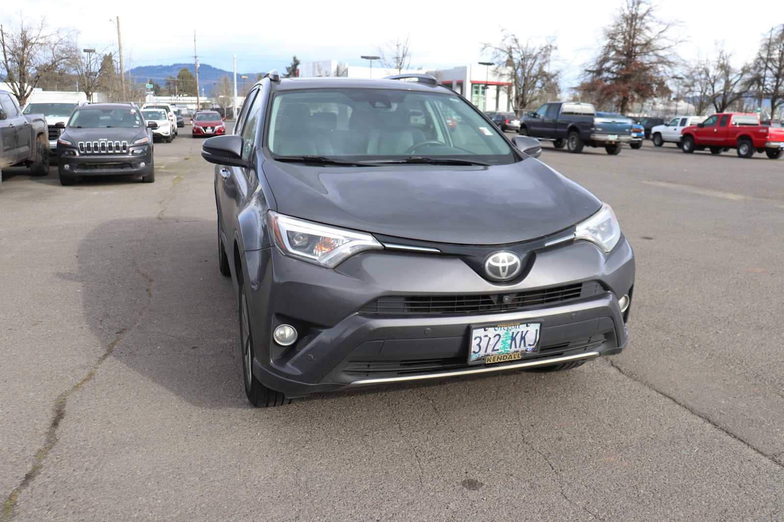 Thumbnail: 2017 Toyota RAV4 - 3