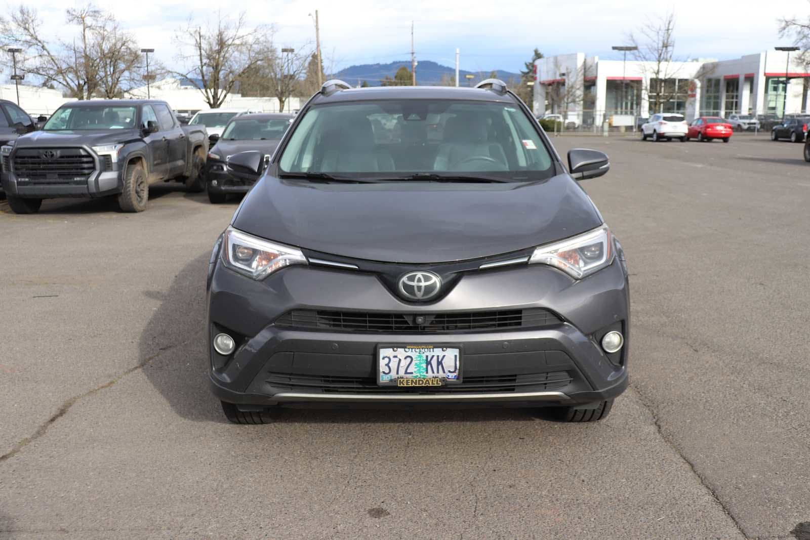 Thumbnail: 2017 Toyota RAV4 - 2