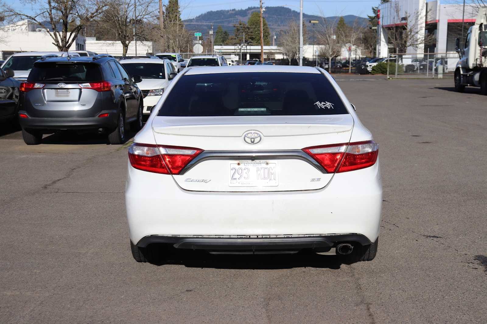 Thumbnail: 2015 Toyota Camry - 6