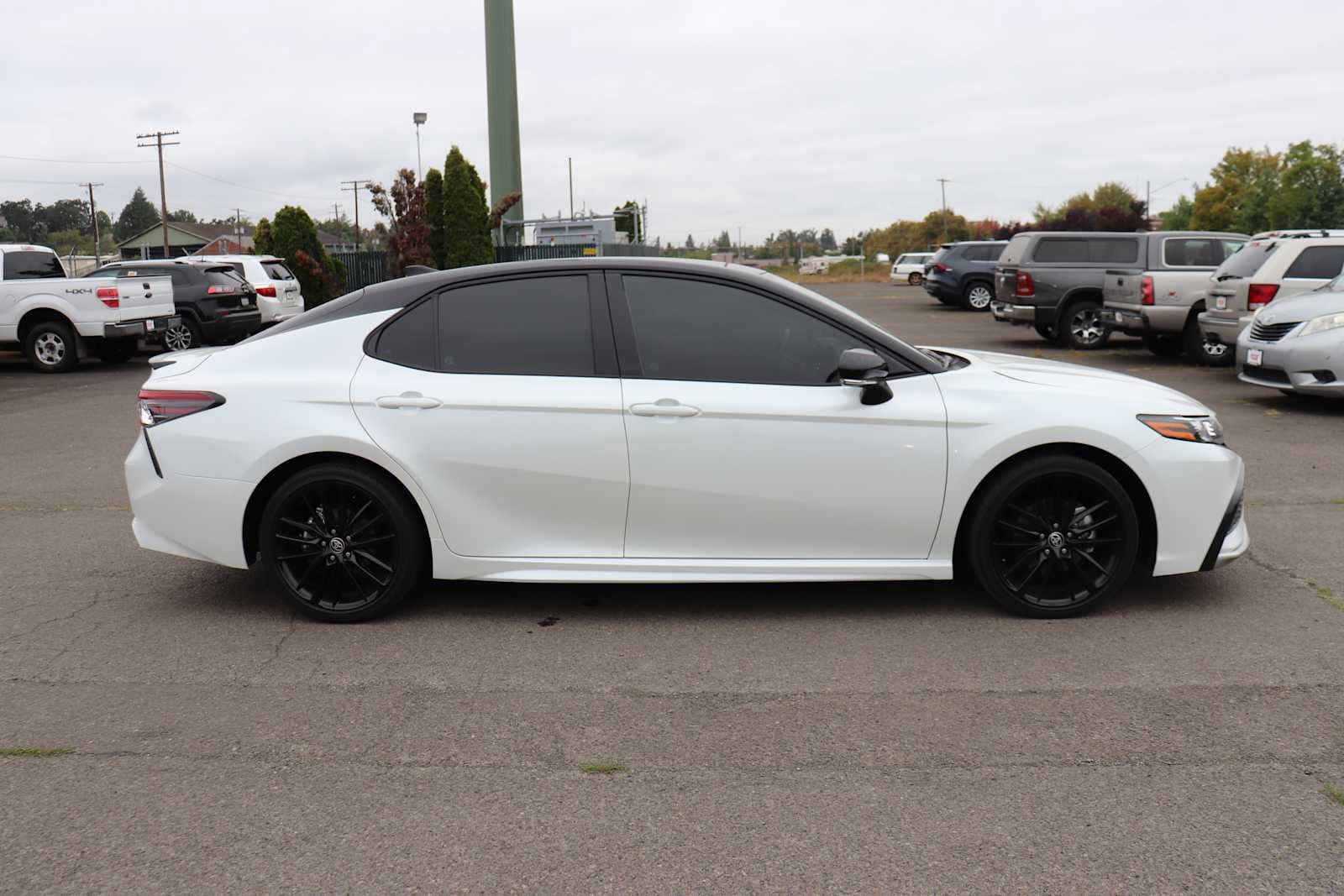 Thumbnail: 2023 Toyota Camry - 4