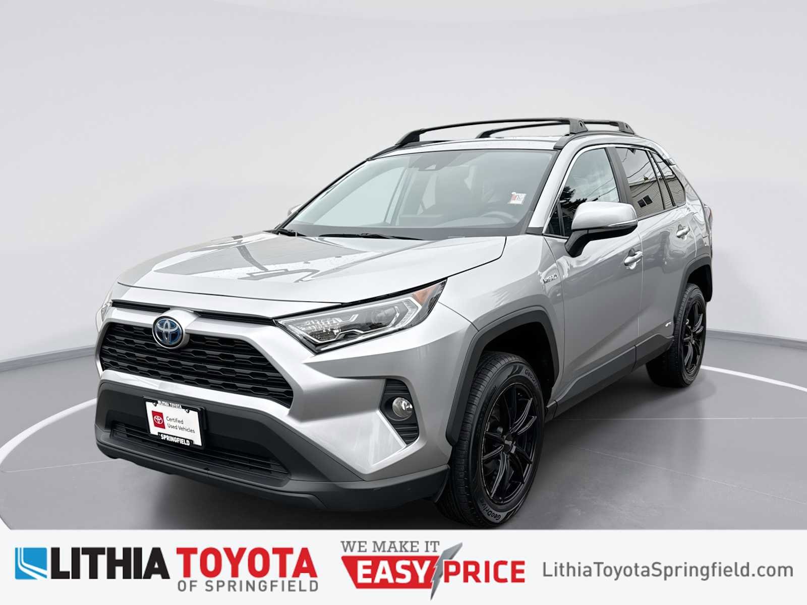 2021 Toyota RAV4 XLE Premium's photo