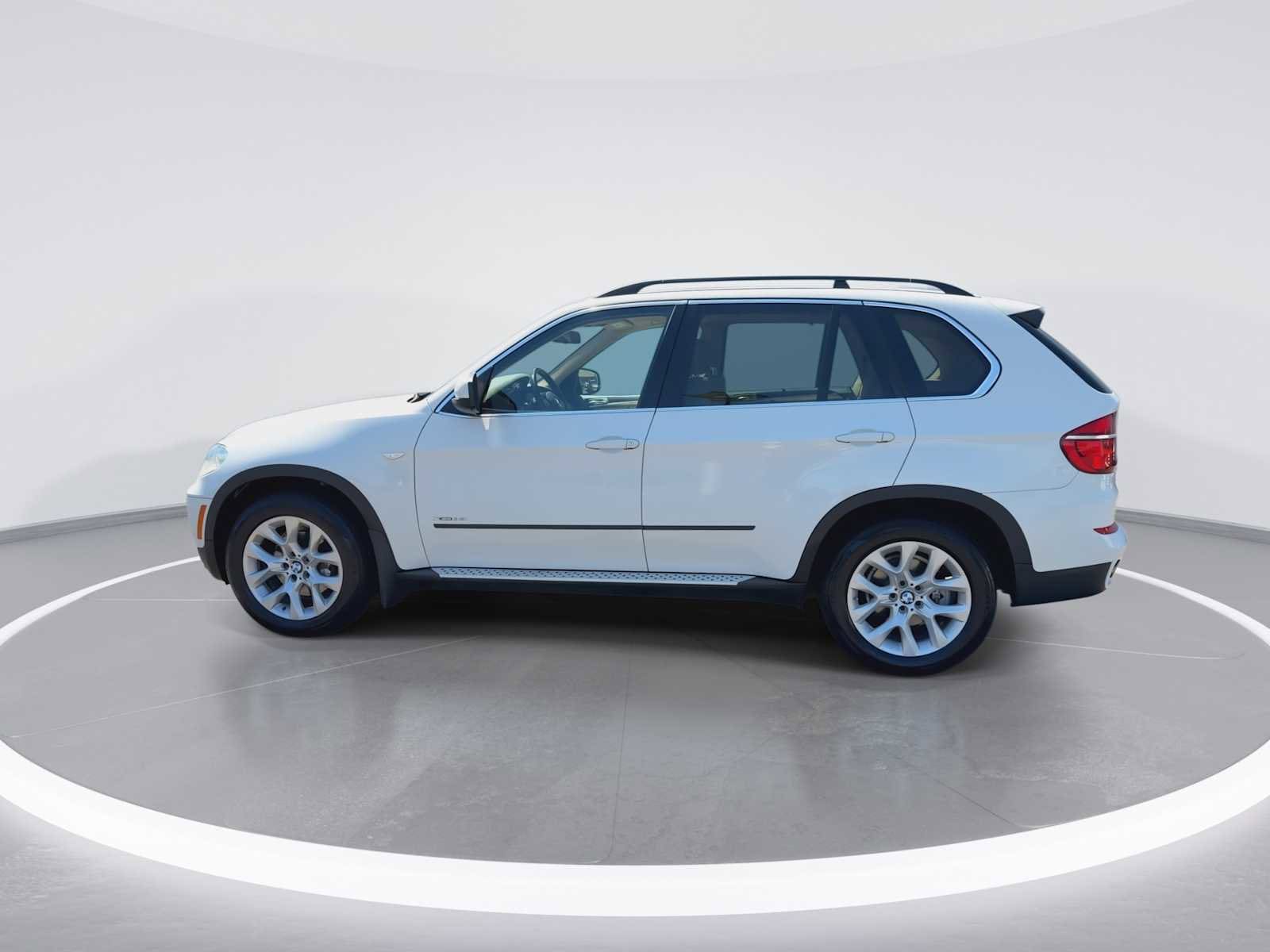 Thumbnail: 2013 BMW X5 - 6