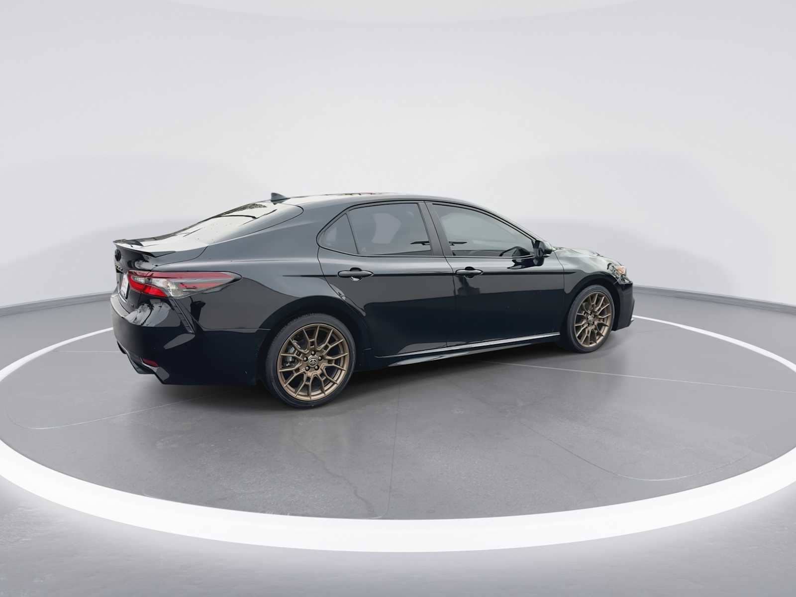 Thumbnail: 2023 Toyota Camry - 8