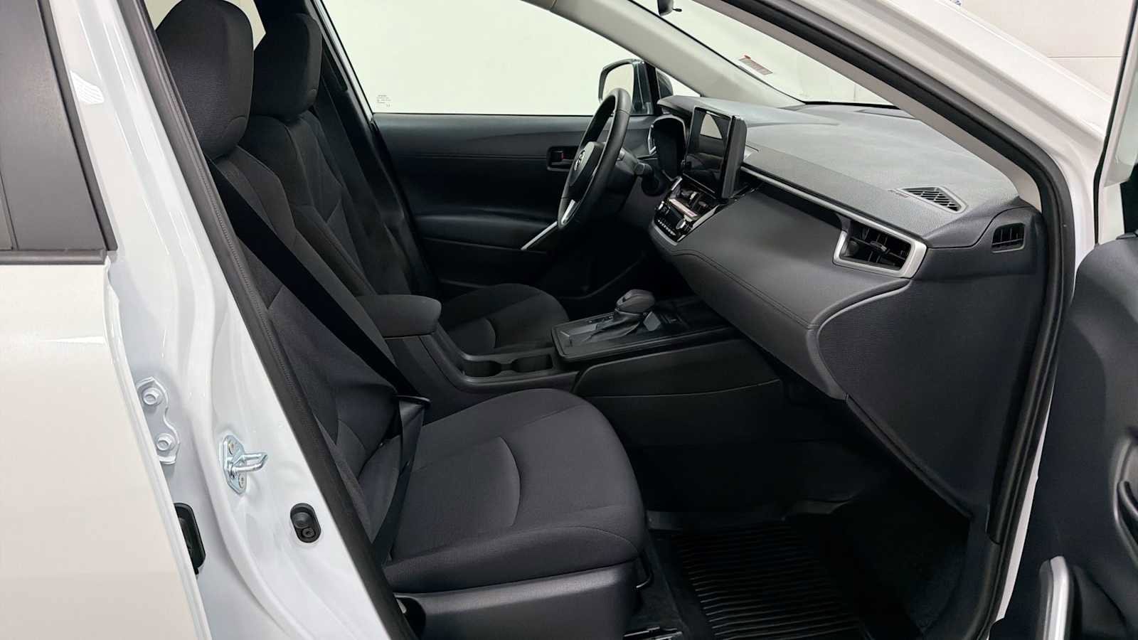 Thumbnail: 2026 Toyota Corolla Cross - 29