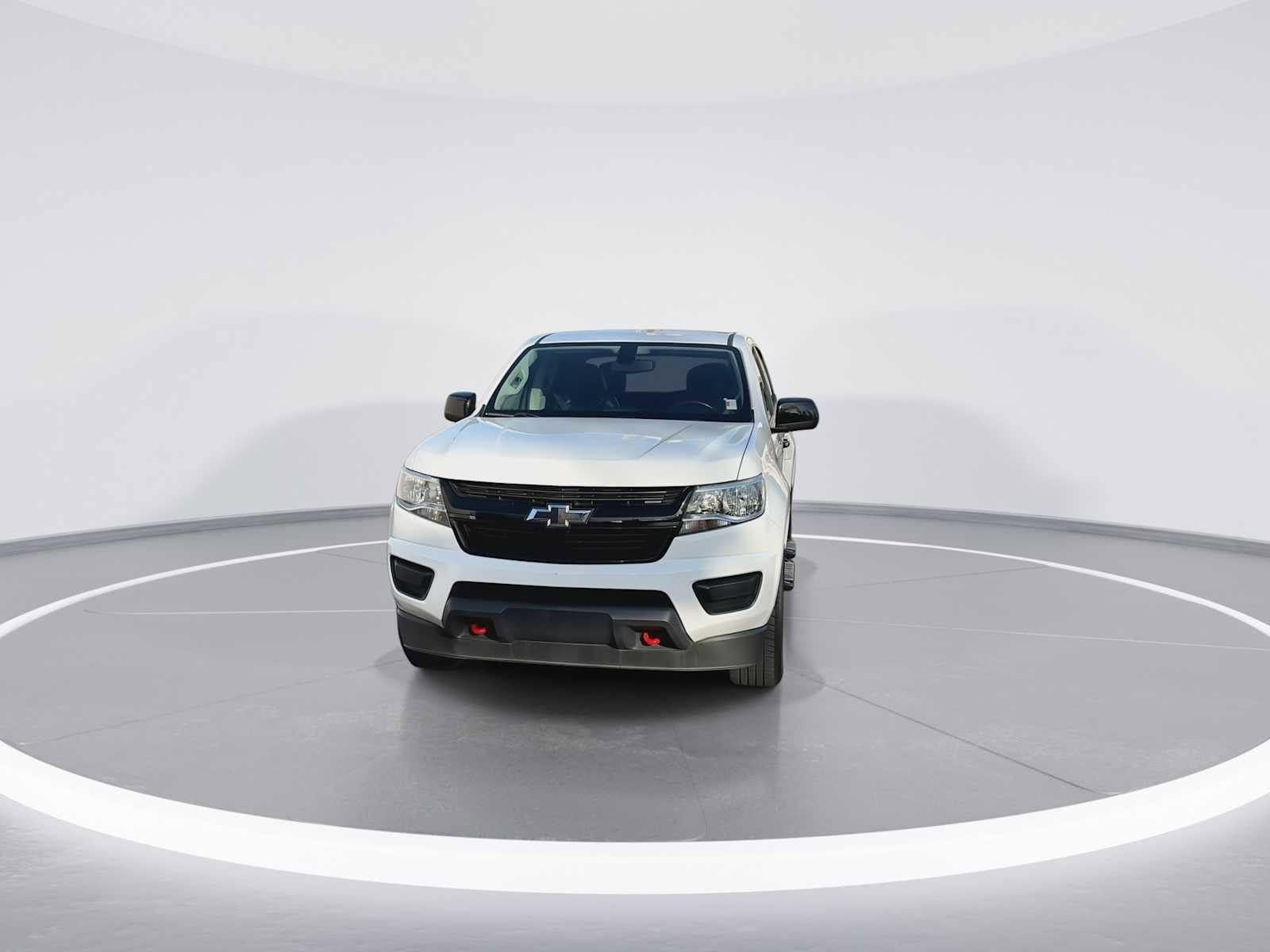 Thumbnail: 2019 Chevrolet Colorado - 3