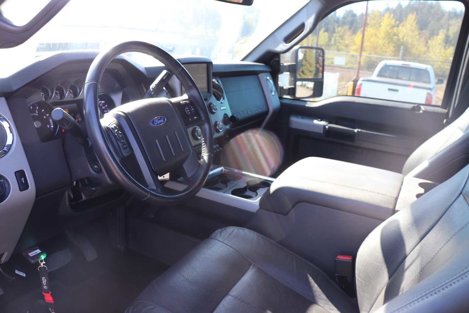 Thumbnail: 2015 Ford F-350 - 10