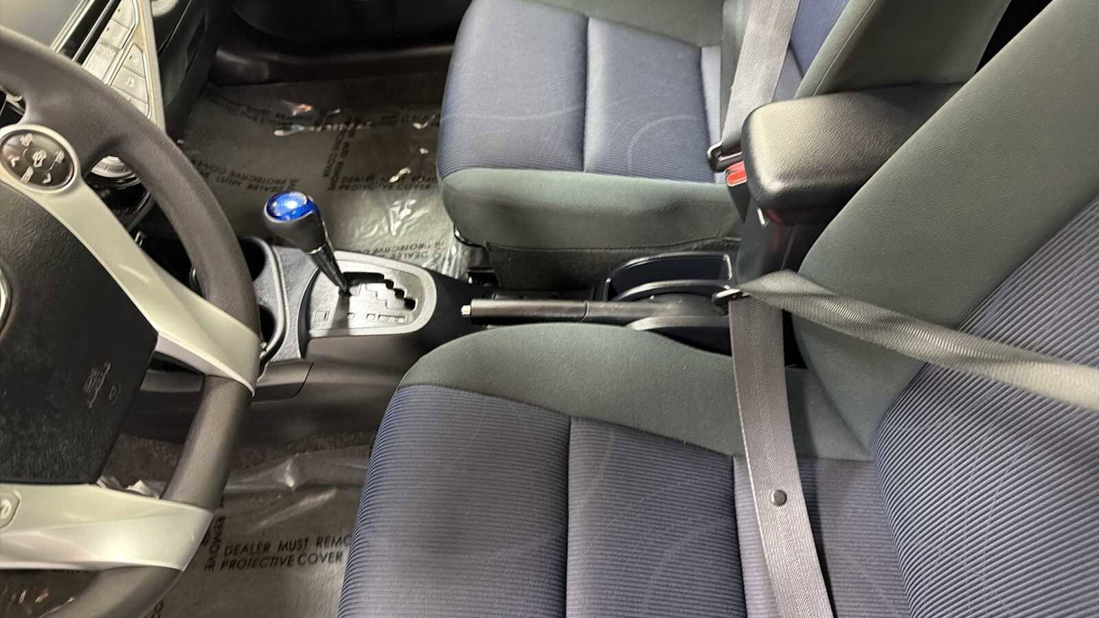 Thumbnail: 2017 Toyota Prius c - 21