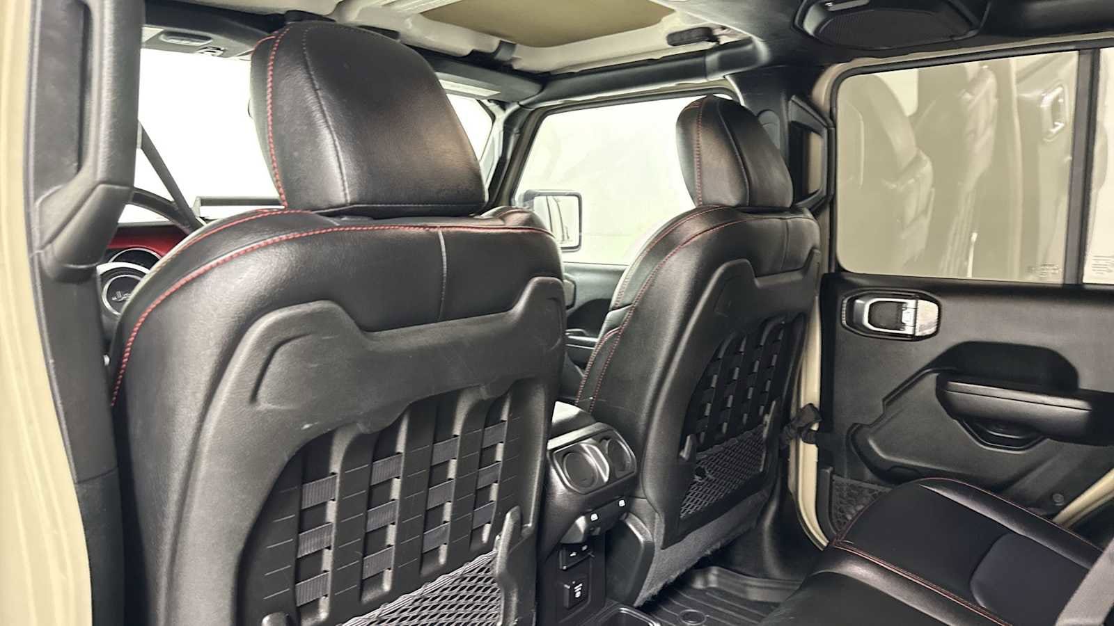 Thumbnail: 2020 Jeep Gladiator - 24