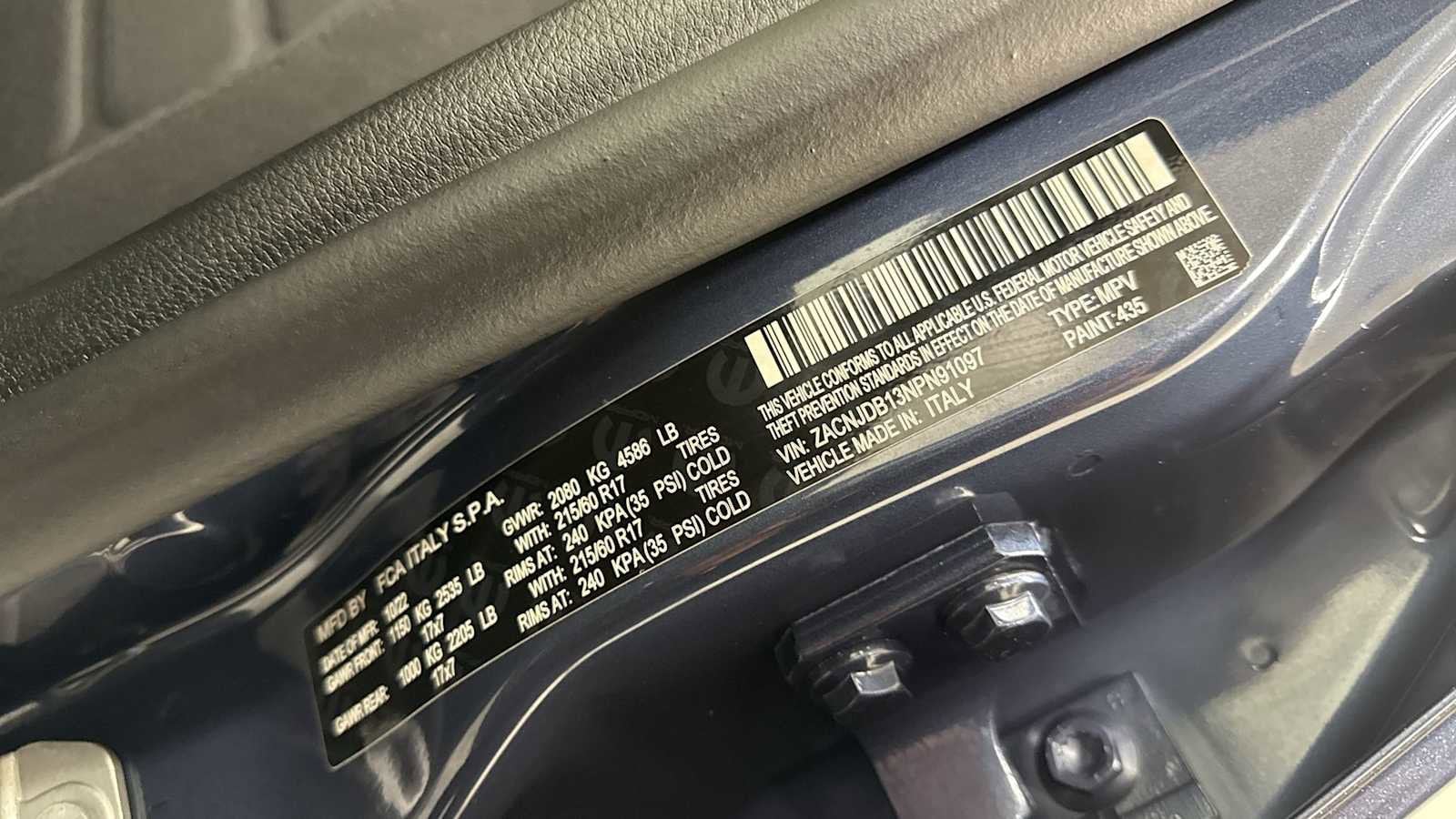 Thumbnail: 2022 Jeep Renegade - 11